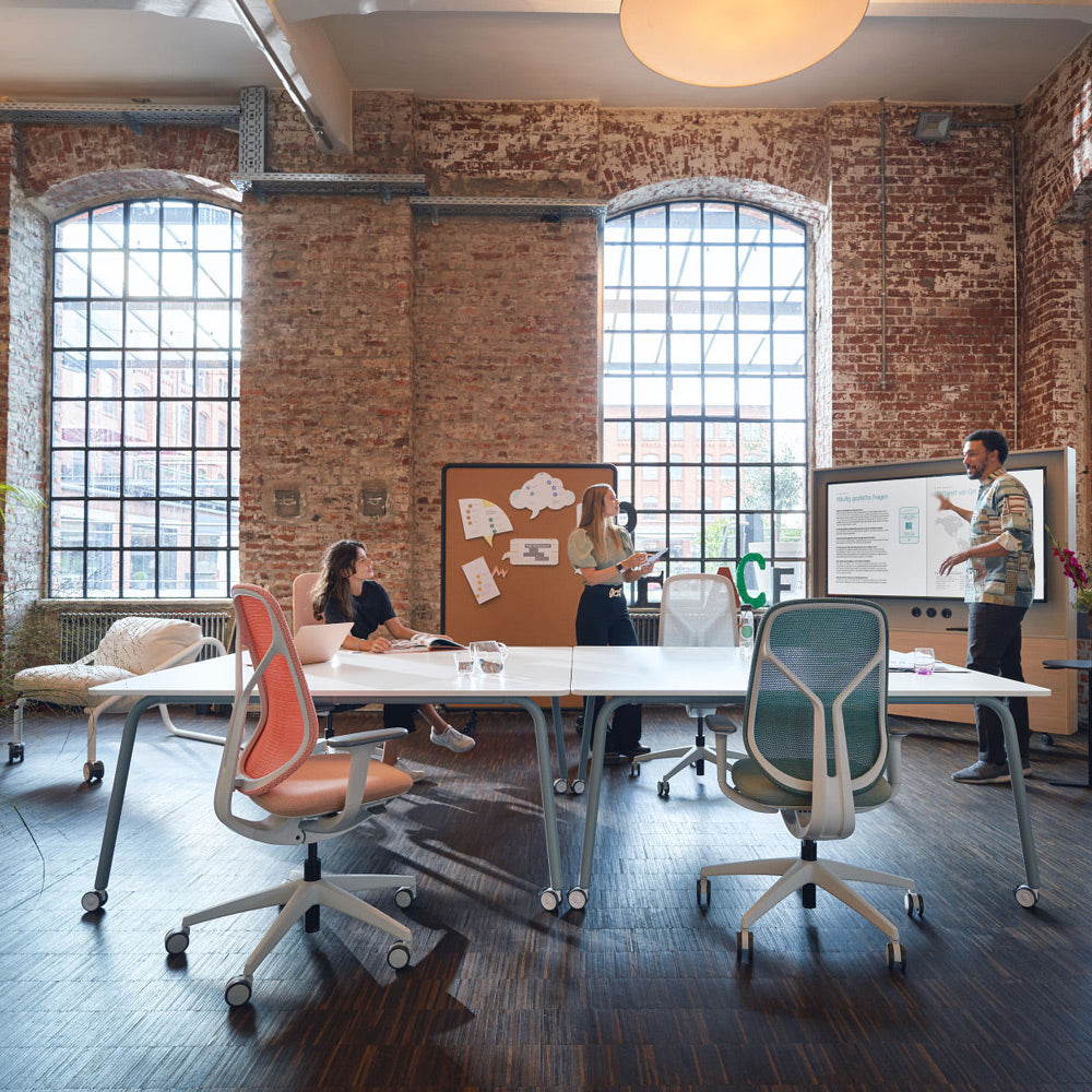 sedus se:lab meet desk | mobiler Besprechungstisch | Konferenztisch | auf Rollen | auf Rechnung