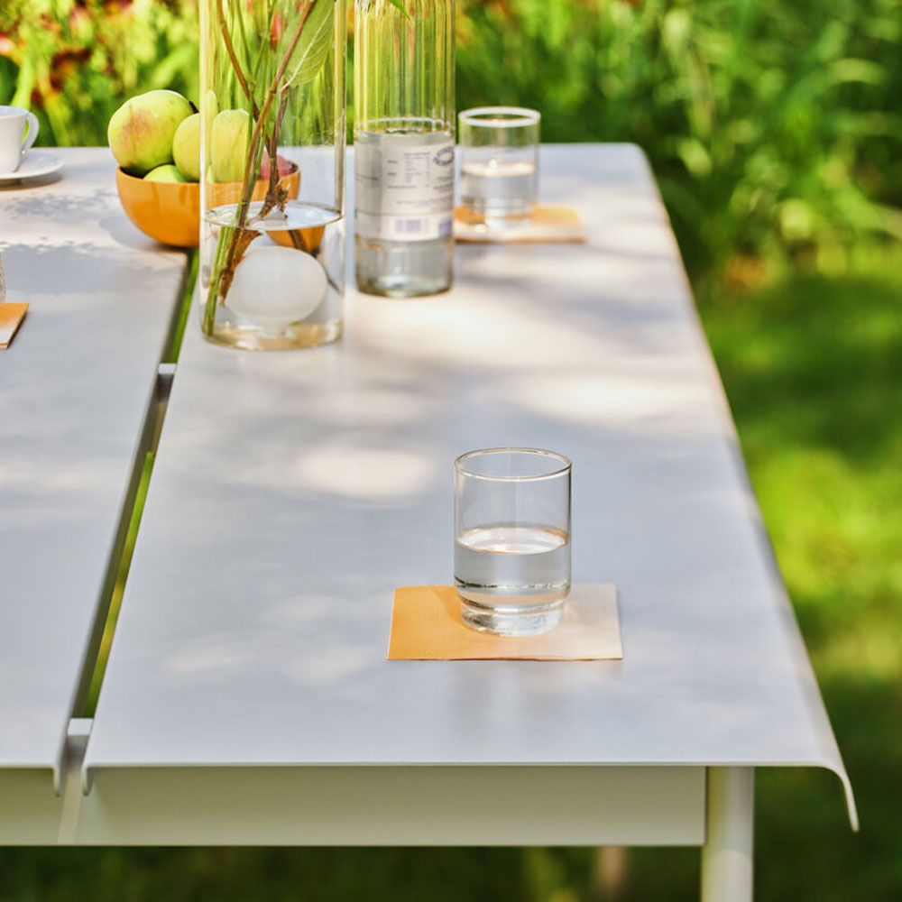 mdd Flaner Outdoor Tisch 160 x 75cm | Design | Stabilität & Funktion für den Professionellen Einsatz | auf Rechnung bestellen (Kopie)