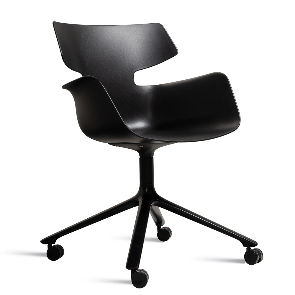 Wiesner Hager bloum | Farbe Schwarz | Besucherstuhl | Konferenzstuhl | Design Sessel