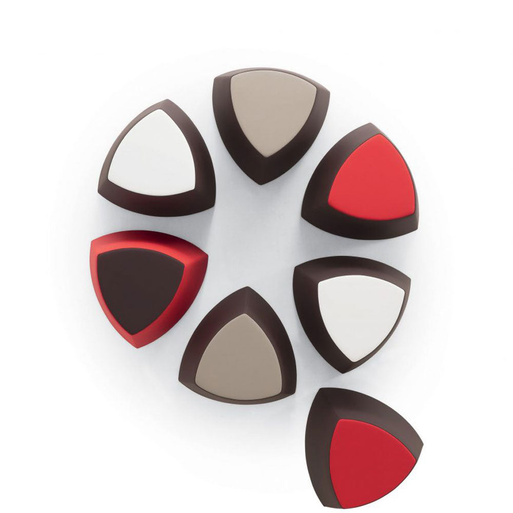 Kensho Stool von Kastel – Design-Polsterhocker & Pouf mobil für moderne Kommunikationszonen | auf Rechnung kaufen