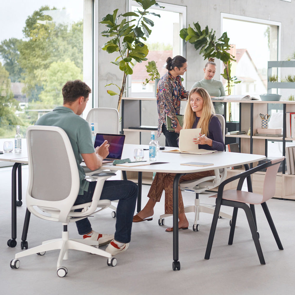 sedus se:lab meet desk | mobiler Besprechungstisch | Konferenztisch | auf Rollen | auf Rechnung