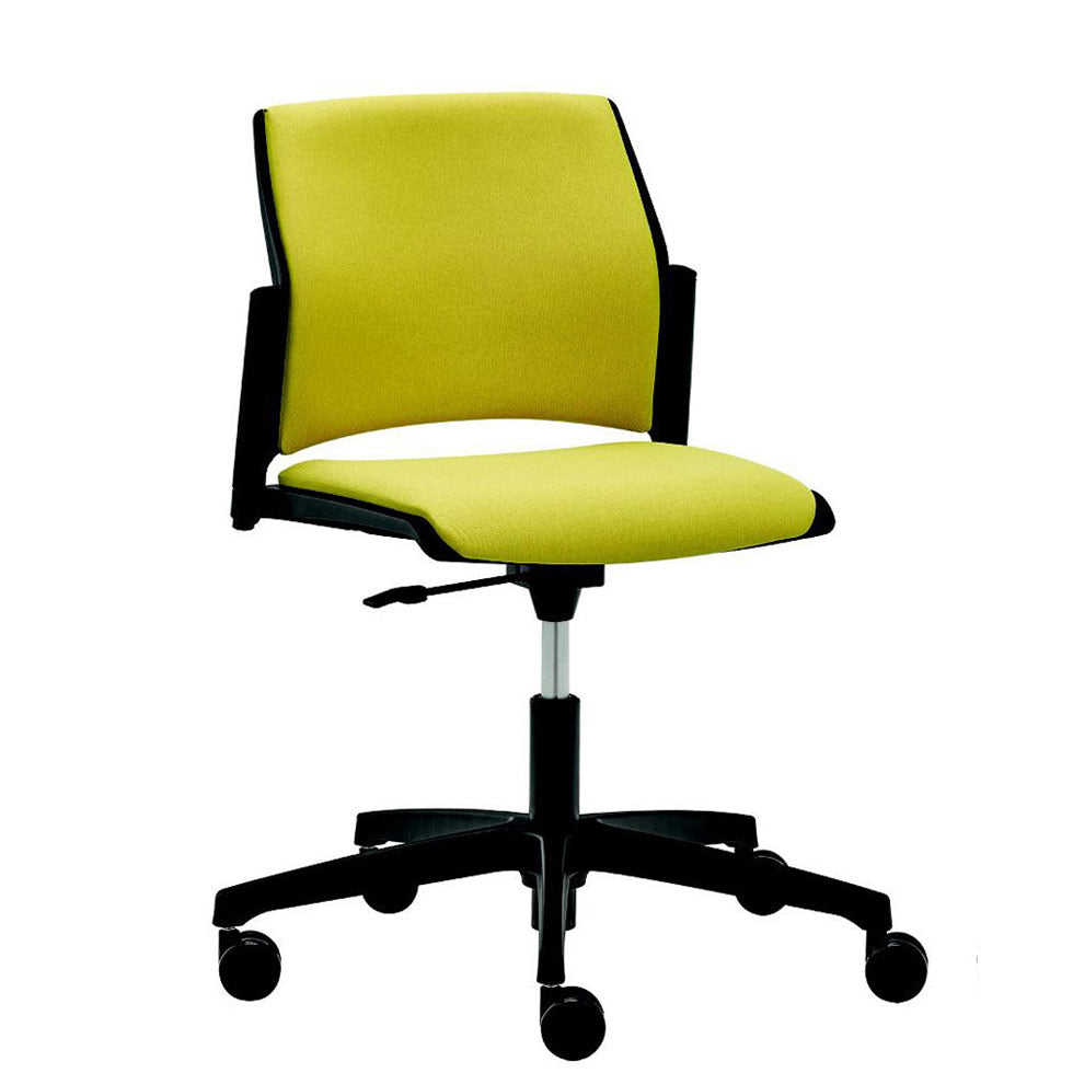 Goldenrod Drehstuhl PLUS 2 mit Sitzpolster & Rückenpolster - Bürostuhl auf Rechnung kaufen Besucherstuhl-konferenzstuhl-stapelstuhl-reihenstuhl-schwarz-armlehne-bueromoebel-plus-schwarz-drehstuhl-auf-rollen-fusskreuz.jpg Büromöbel Plus