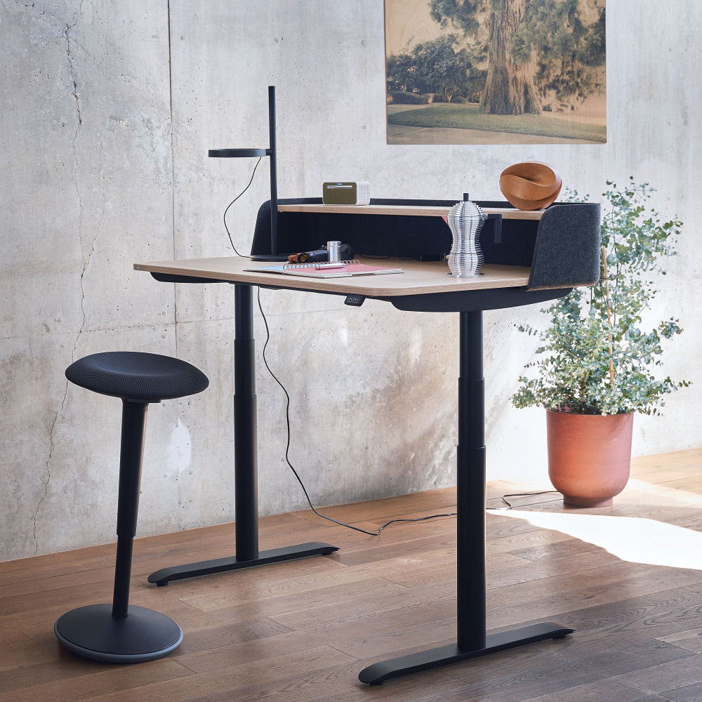 sedus se:fit Stehhocker | Hocker | Steh-Sitzhocker | Schwarz - Rot |