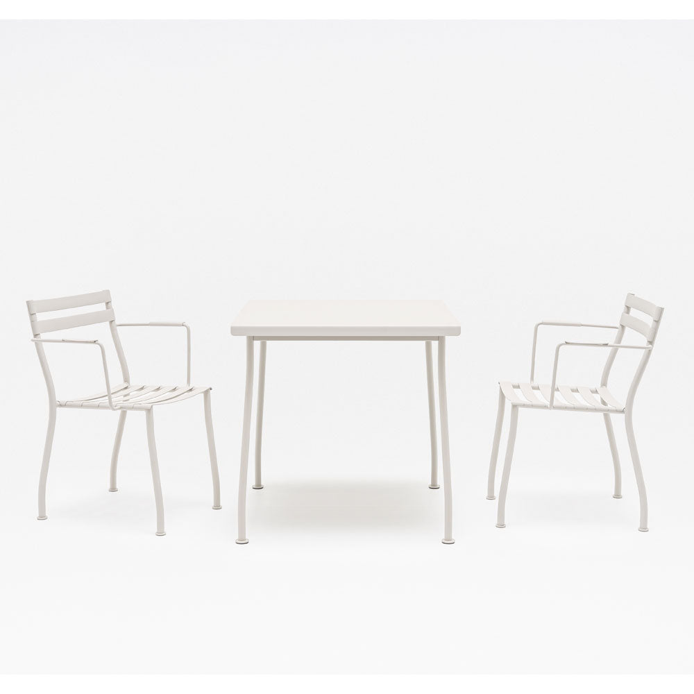mdd Flaner Outdoor Tisch 75 x 75cm | Design | Stabilität & Funktion für den Professionellen Einsatz | auf Rechnung bestellen