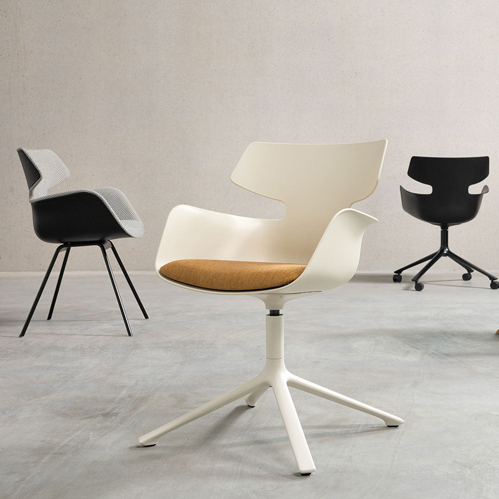 Wiesner Hager bloum mit Sitzpolster | Besucherstuhl | Konferenzstuhl | Design Sessel