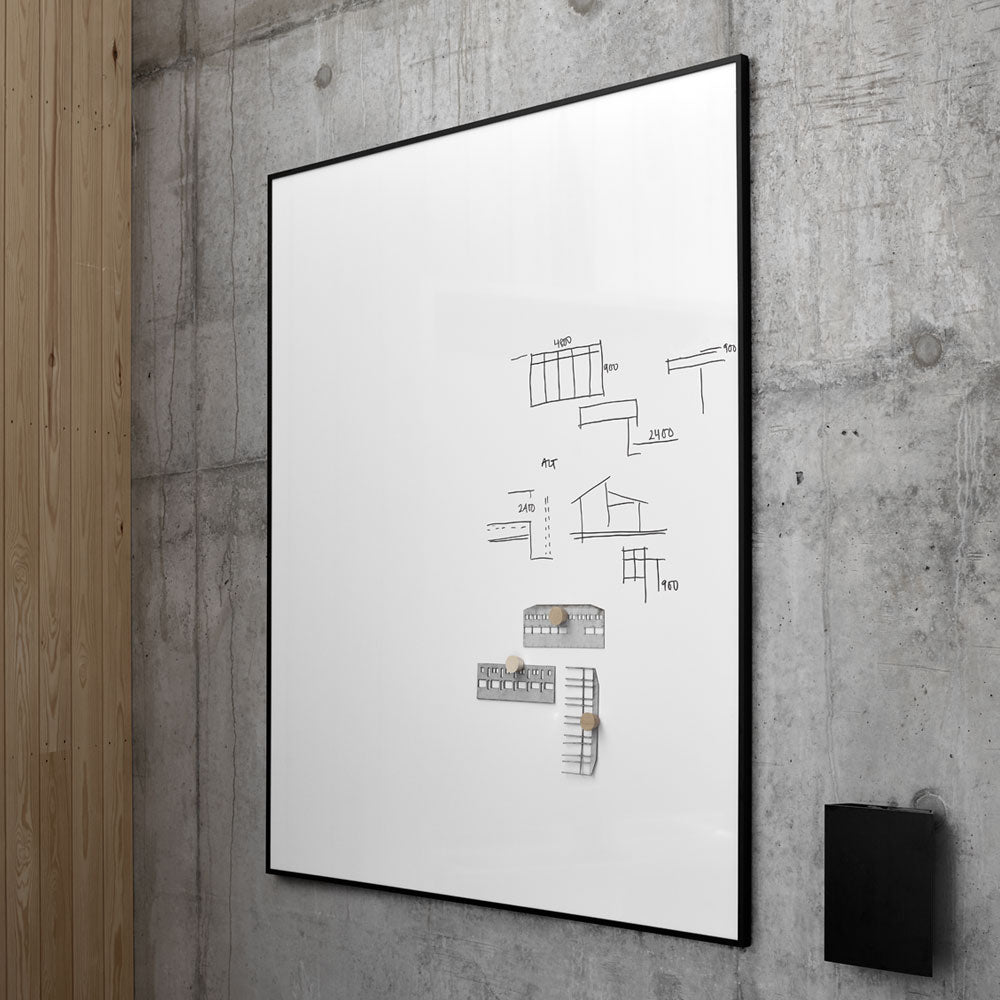 LINTEX Whiteboard ONE | Rahmen Weiß und Schwarz | Emaillierte, magnetische Schreibfläche