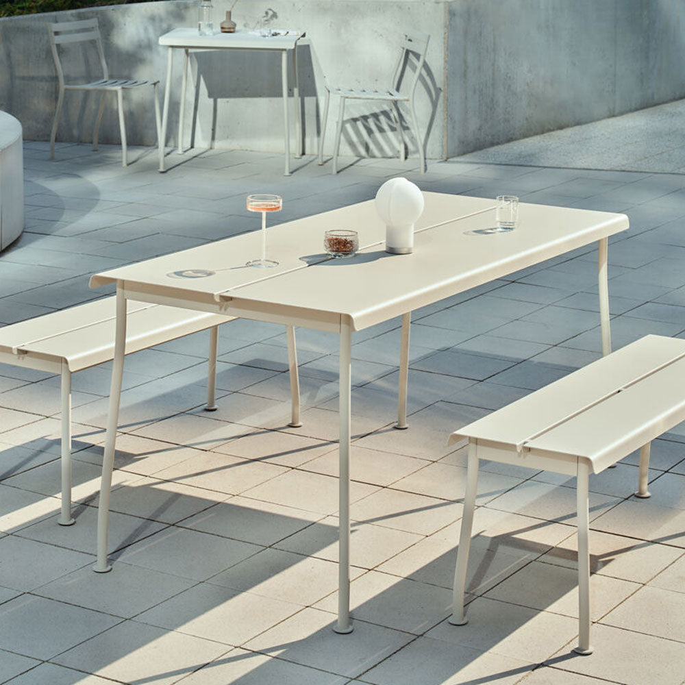 mdd Flaner Outdoor Tisch 160 x 75cm | Design | Stabilität & Funktion für den Professionellen Einsatz | auf Rechnung bestellen (Kopie)