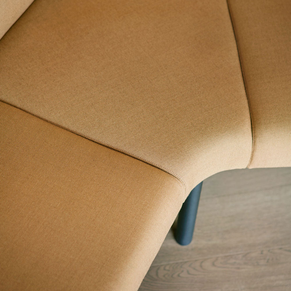 Sedus se:hive circle | Loungesofa |  Modulares Raum-in-Raum System mit Bench