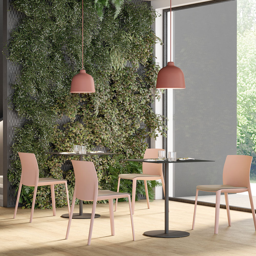 Kastel Klia KL1 Stapelstuhl | Kunststoffstuhl für Außenbereiche | Outdoorstuhl UV-beständig auf Rechnung bestellen