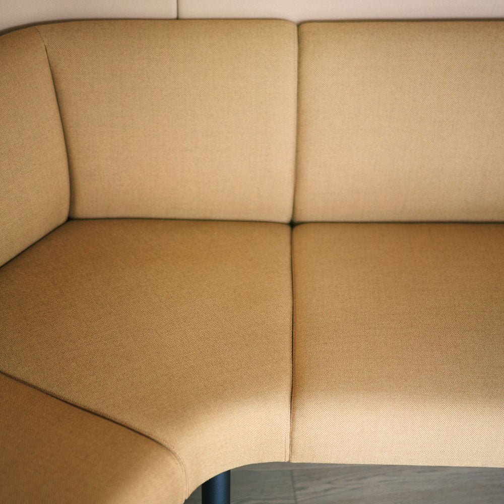 Sedus se:hive circle | Loungesofa |  Modulares Raum-in-Raum System mit Bench