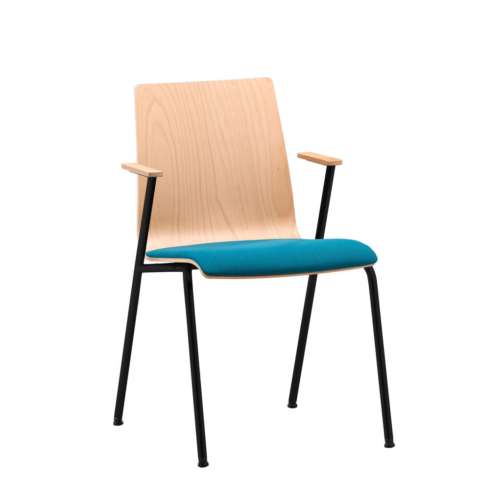 Stapelstuhl-Holzstuhl-Polster-Brandschutz B1-zertifiziert-Büromöbel Plus-Farben-schwarz-blau-rot-auf rechnung-armlehnen-chrom-petrol
