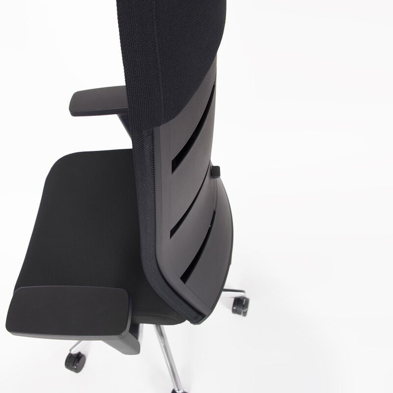 Ergonomischer Bürostuhl Netzrücken Agilis Matrix MT13 | Farbe Schwarz - Büromöbel Plus