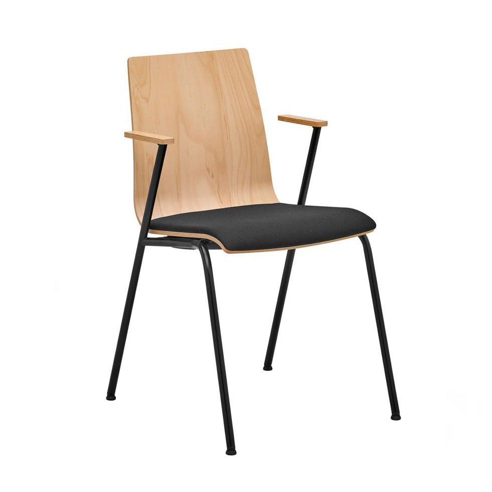 Stapelstuhl-Holzstuhl-Polster-Brandschutz B1-zertifiziert-Büromöbel Plus-Farben-schwarz-blau-rot-auf rechnung-armlehnen-chrom-polst